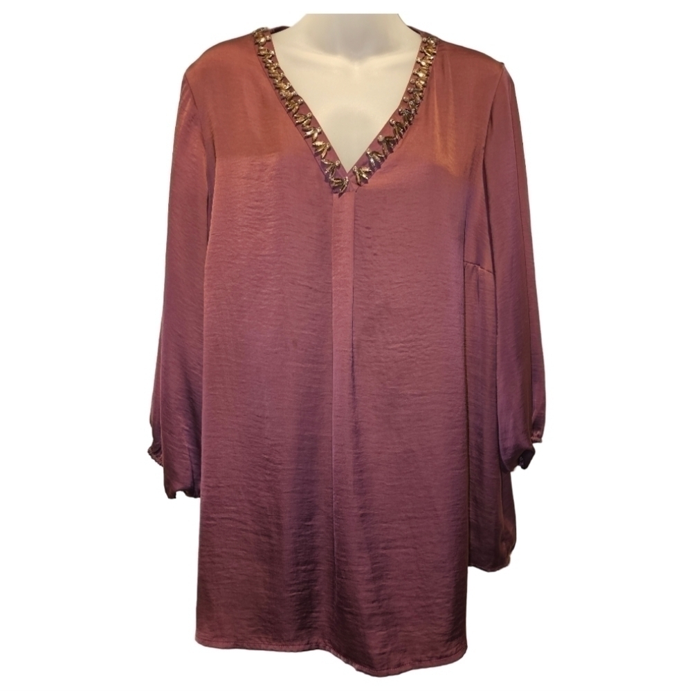 VIOLET + CLAIRE, Women's Burgundy Silky V-Neck Embellished Blouse, Sz 1X